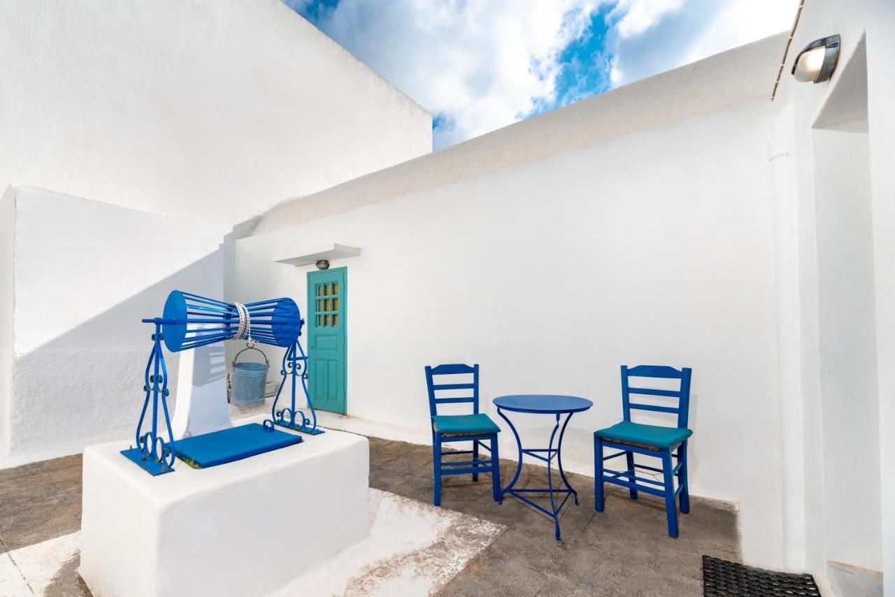 Authentic Santorinian Home Experience Fira  Exterior foto