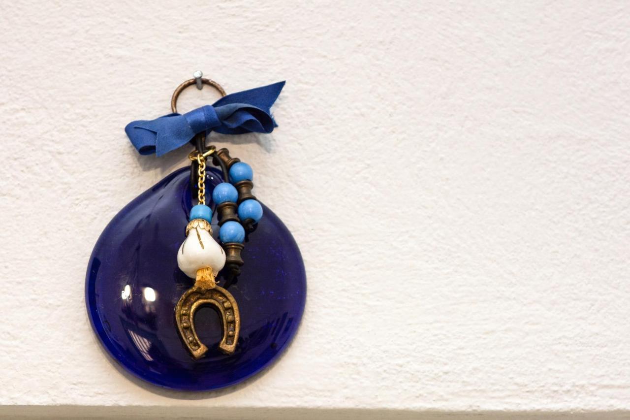 Authentic Santorinian Home Experience Fira  Exterior foto